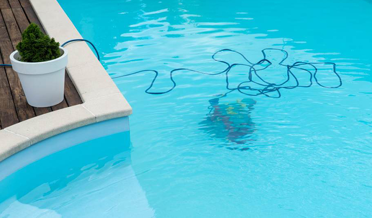Les cycles de nettoyage d'un robot électrique de piscine-1